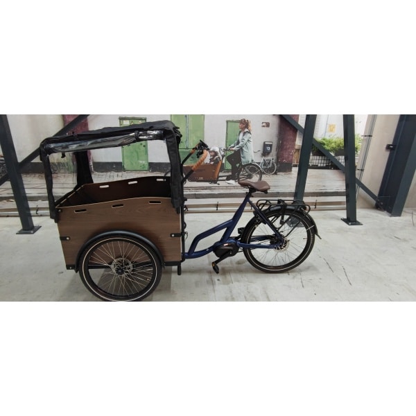 Adilias Bakfiets, riemaandrijving Mid-motor en accu 630wh! (Showroom Model)